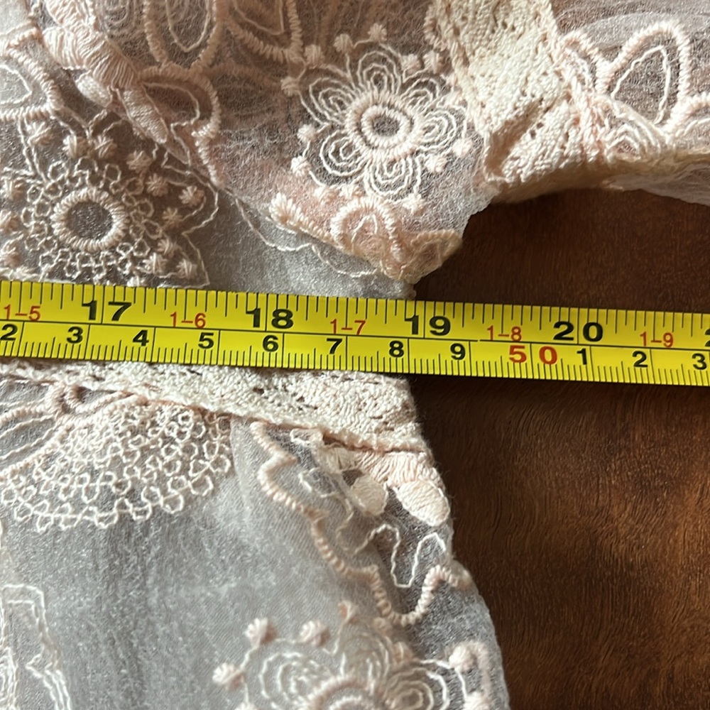 Brand new Listicle pale pink lace top - Picture 8 of 14